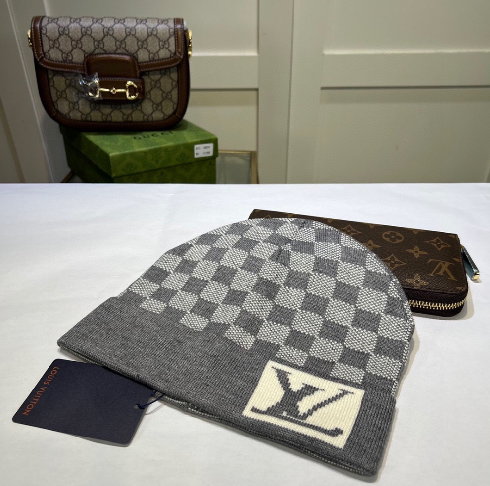 Louis Vuitton Hat