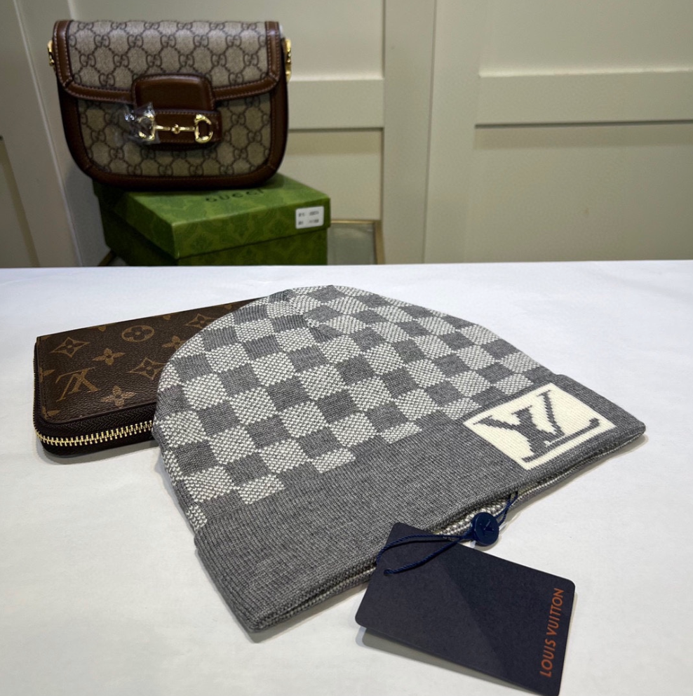 Louis Vuitton Hat