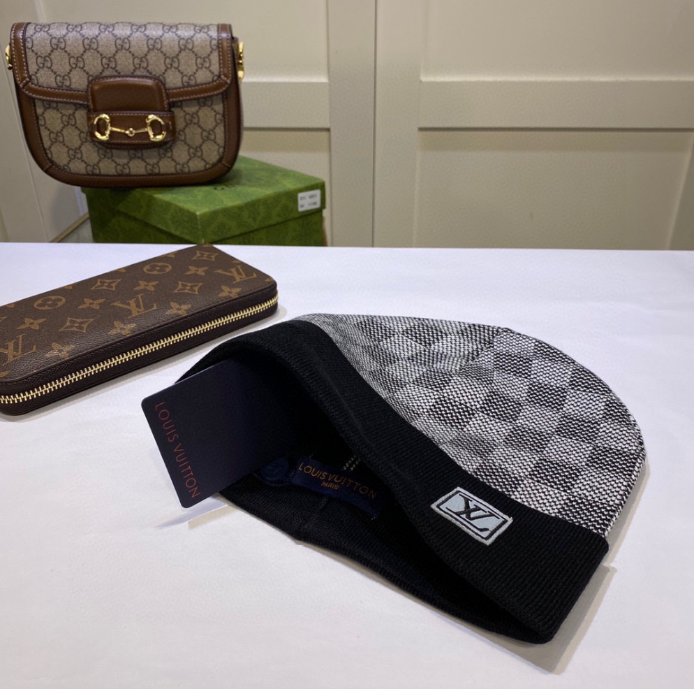 Louis Vuitton Hat